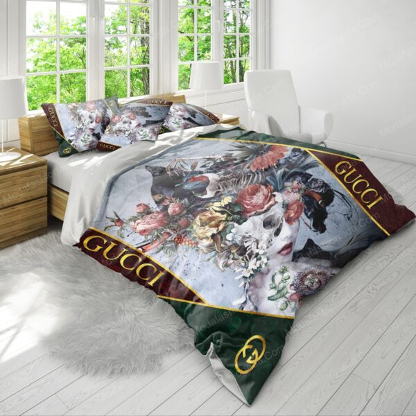 Dark Queen Gucci Bedding Sets - Image 3