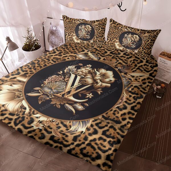 Flowers And Leopard Pattern Louis Vuitton Bedding Sets - Image 3