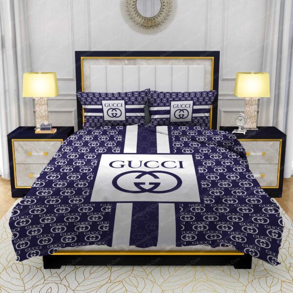 Gray And White Emblematic Gucci Recurring Logo Motifs Bedding Sets