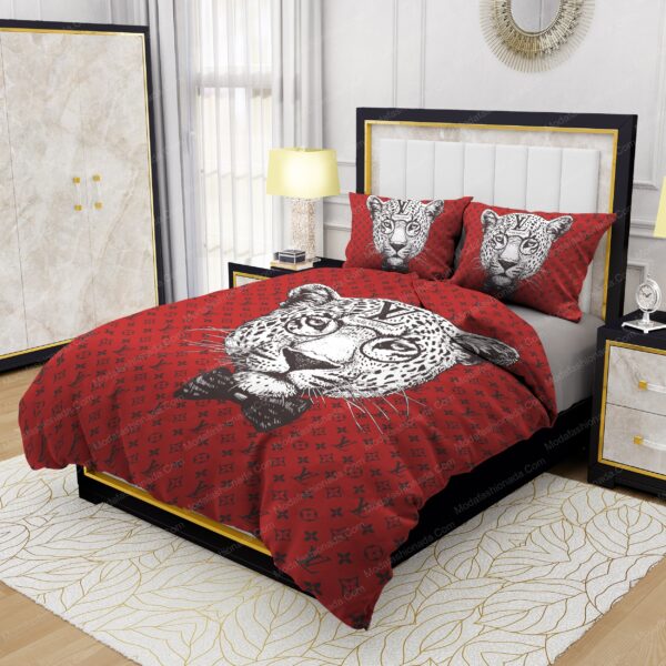 Leopard Head Louis Vuitton Bedding Sets - Image 3