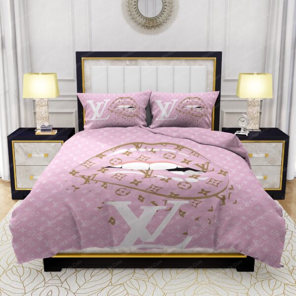 Lips With Louis Vuitton Pattern Bedding Sets