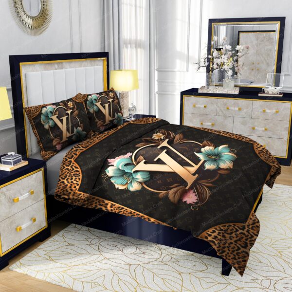 Louis Vuitton Flowers Leopard Pattern Bedding Sets - Image 5