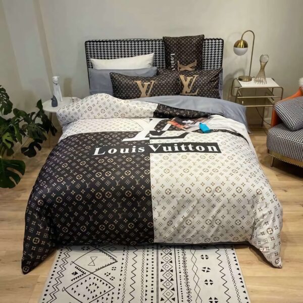 Louis Vuitton Luxury Brands 26 Bedding Set
