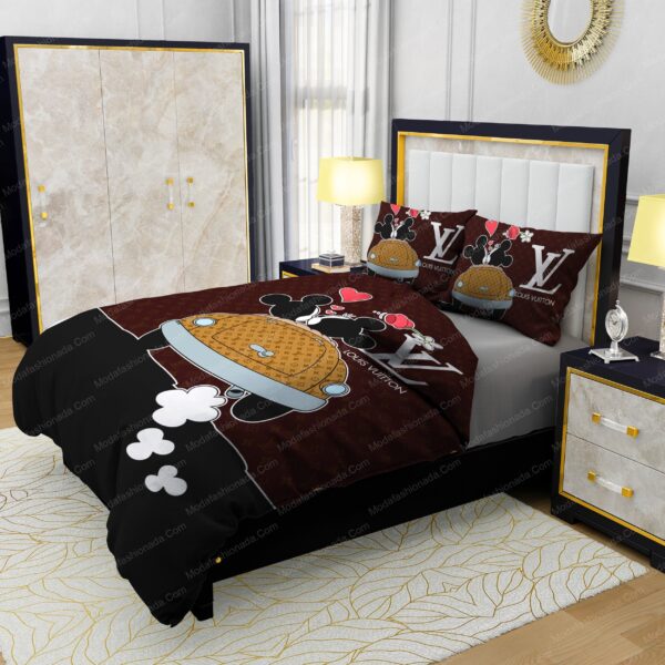 Mickey Mouse And Minnie Mouse Louis Vuitton Bedding Sets - Image 4