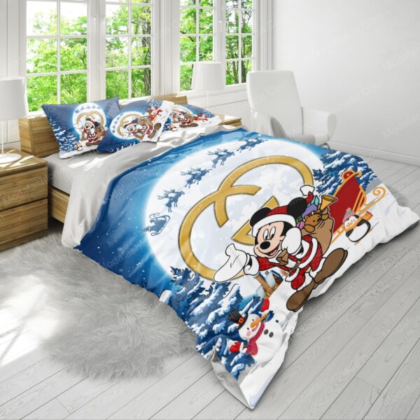 Mickey Pattern Gucci Merry Christmas Bedding Sets - Image 4
