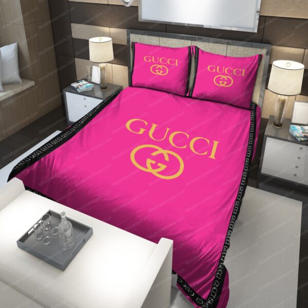 Gold Gucci Logo With Vibrant Pink Bedding Sets - Image 2