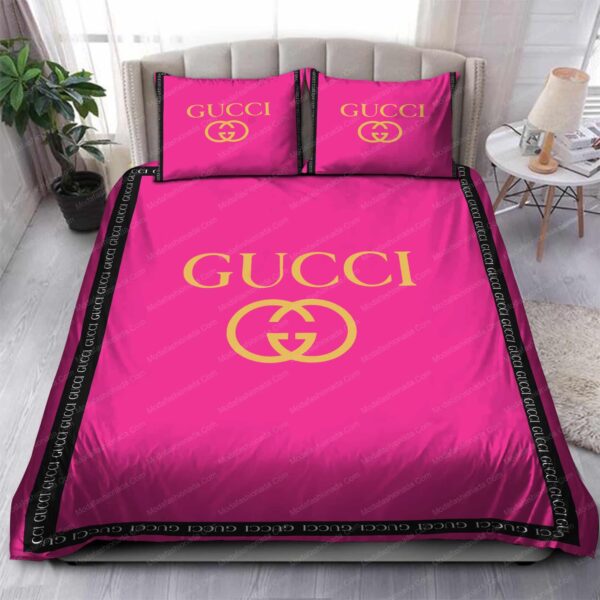 Gold Gucci Logo With Vibrant Pink Bedding Sets - Image 4