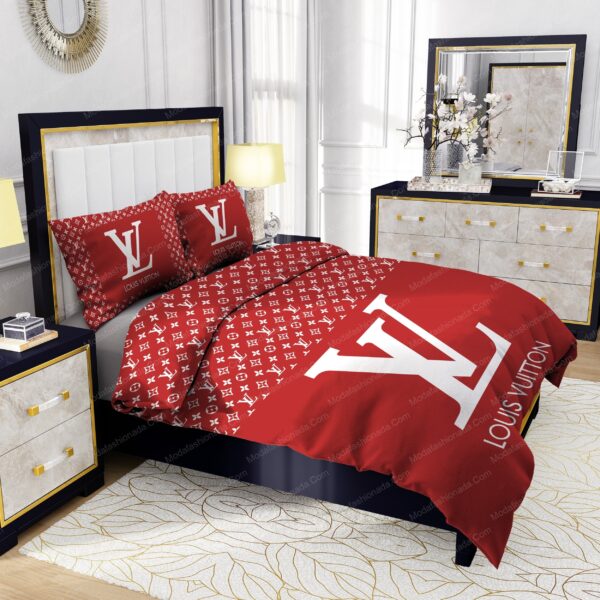 Red Background And White Pattern Louis Vuitton Bedding Sets - Image 5