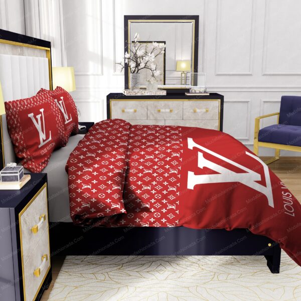 Red Background And White Pattern Louis Vuitton Bedding Sets - Image 7