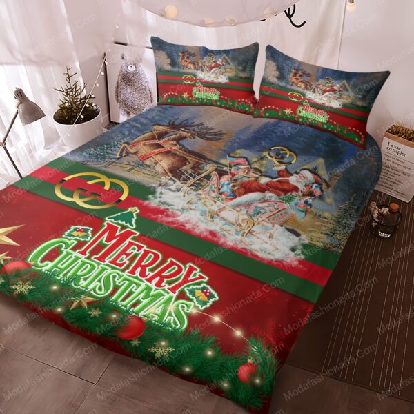 Santa Claus's Reindeer Merry Christmas Gucci Bedding Sets - Image 3