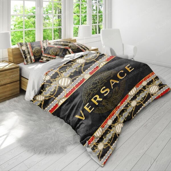 Luxury Golden Jewelry With Versace Logo Bedding Sets - Image 4